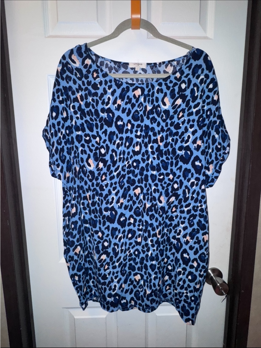 Umgee Blue Leopard Print Tunic with Pink Accents